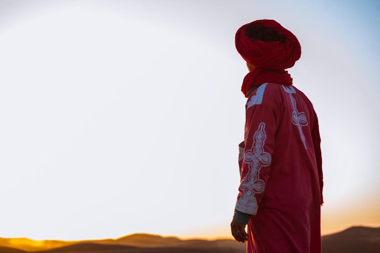 Azawad Luxury Desert Camp Мерзуга Экстерьер фото