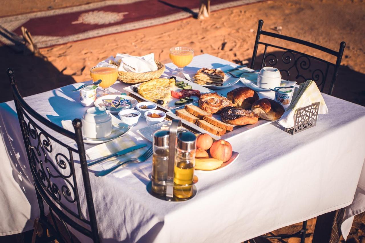 Azawad Luxury Desert Camp Мерзуга Экстерьер фото